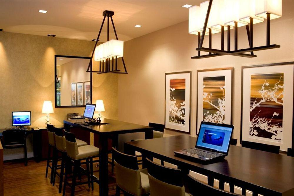 Doubletree By Hilton Fairfield Hotel & Suites Facilities photo